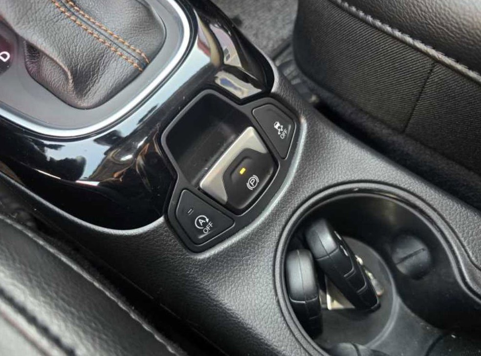 지프 컴패스 2.4 AWD 리미티드 사진 13