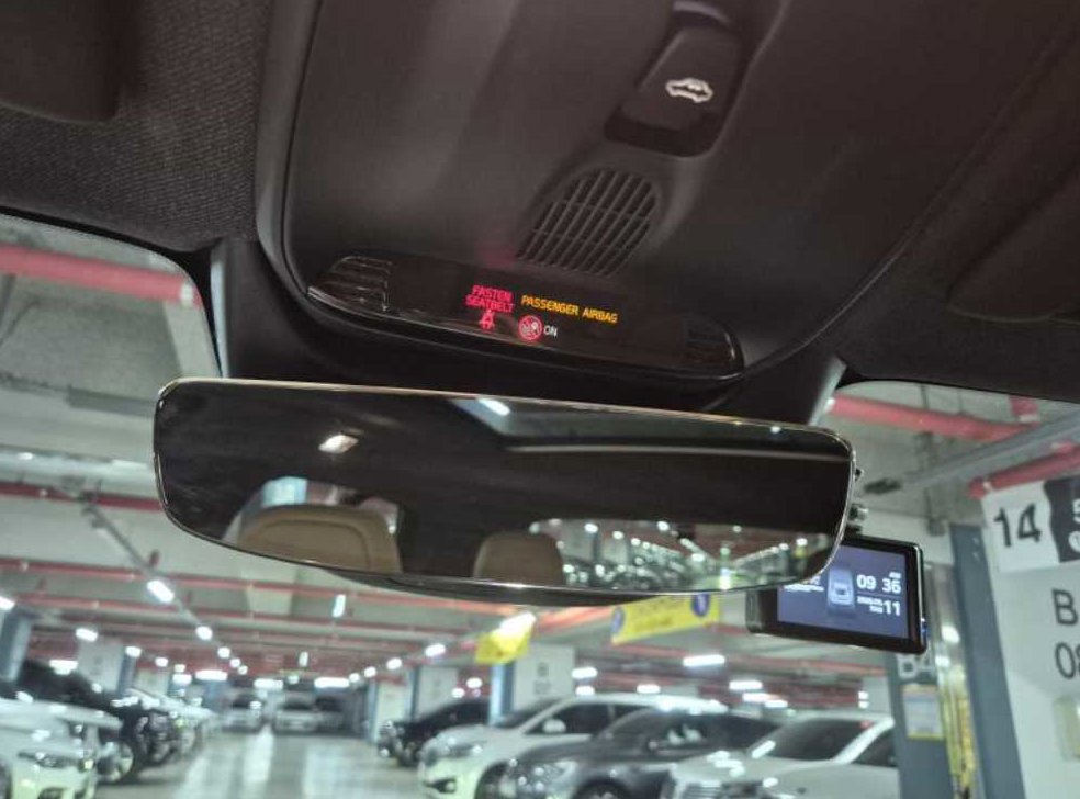 볼보 XC40 B4 AWD 인스크립션 사진 13