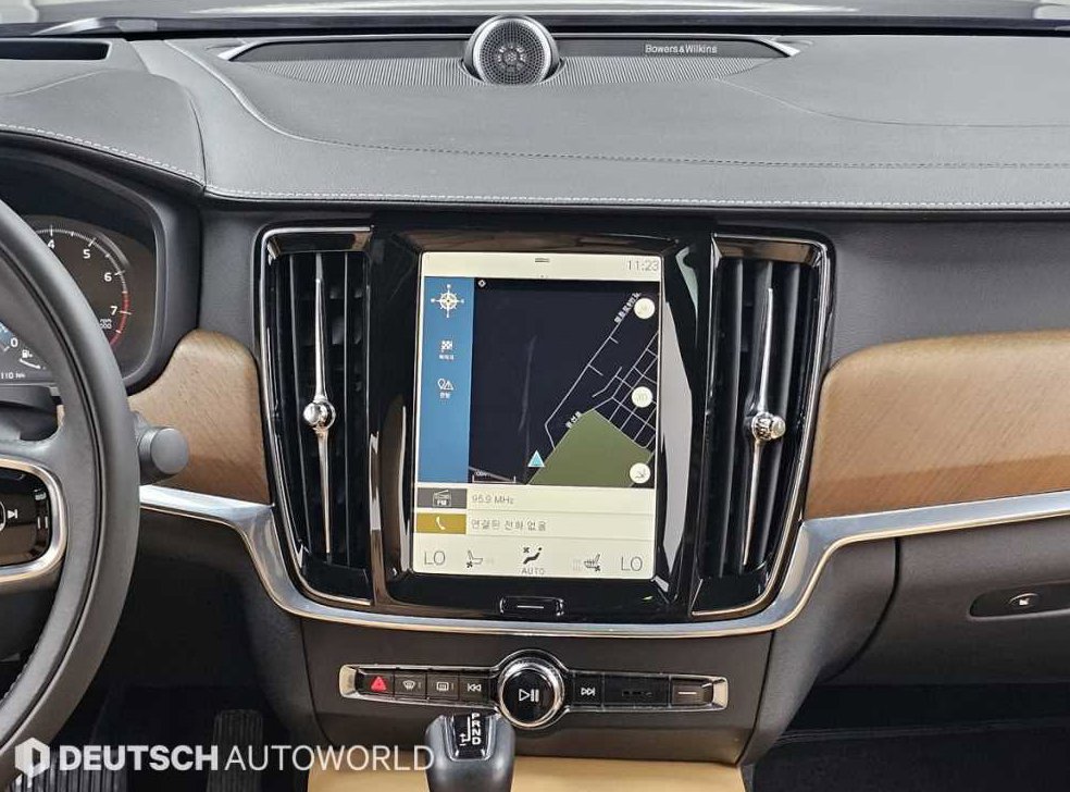 볼보 S90 T5 인스크립션 사진 14