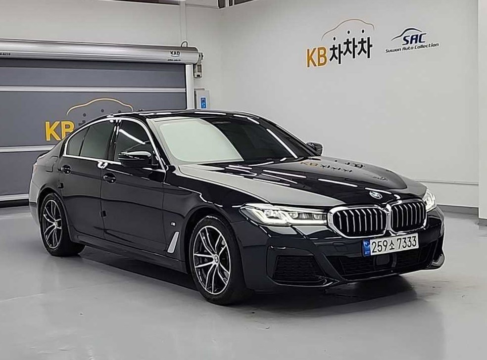 BMW 5시리즈 523d M 스포츠 사진 5