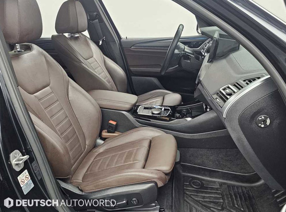 BMW iX3 M 스포츠 사진 10