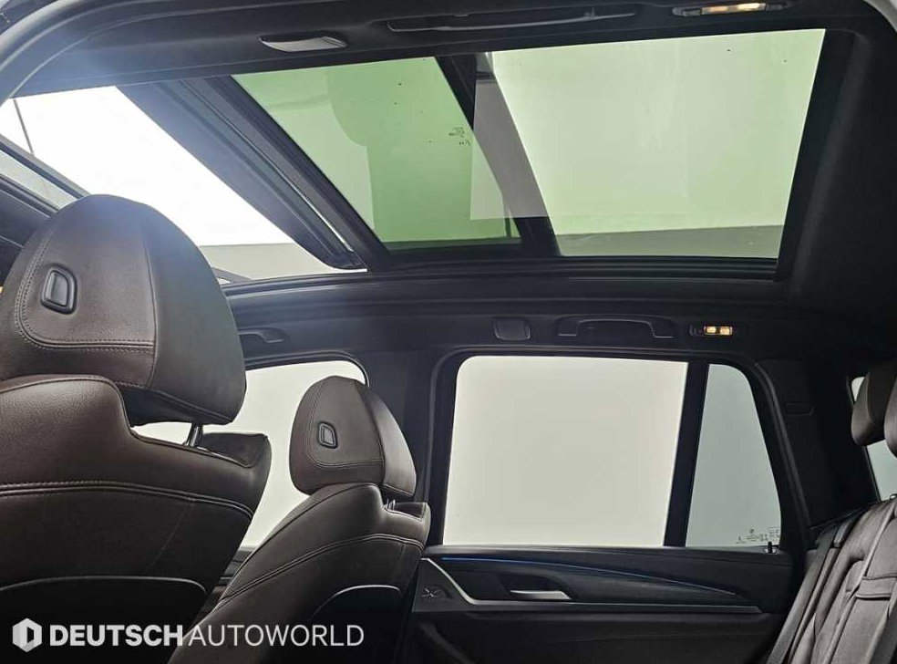 BMW iX3 M 스포츠 사진 18