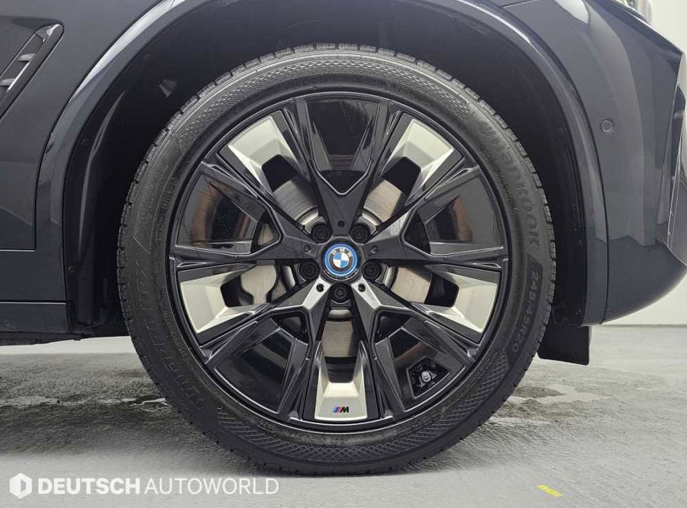 BMW iX3 M 스포츠 사진 5