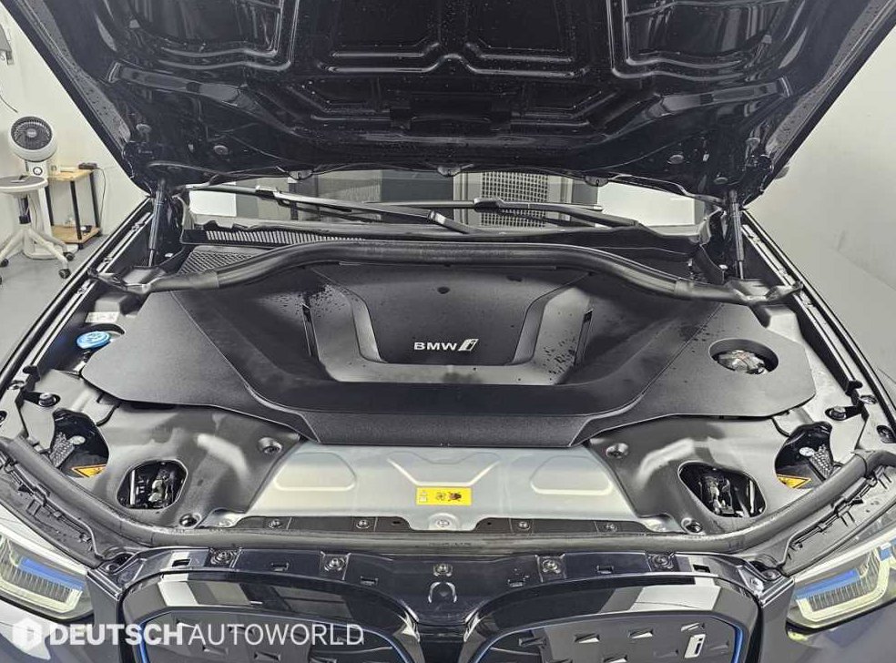 BMW iX3 M 스포츠 사진 6