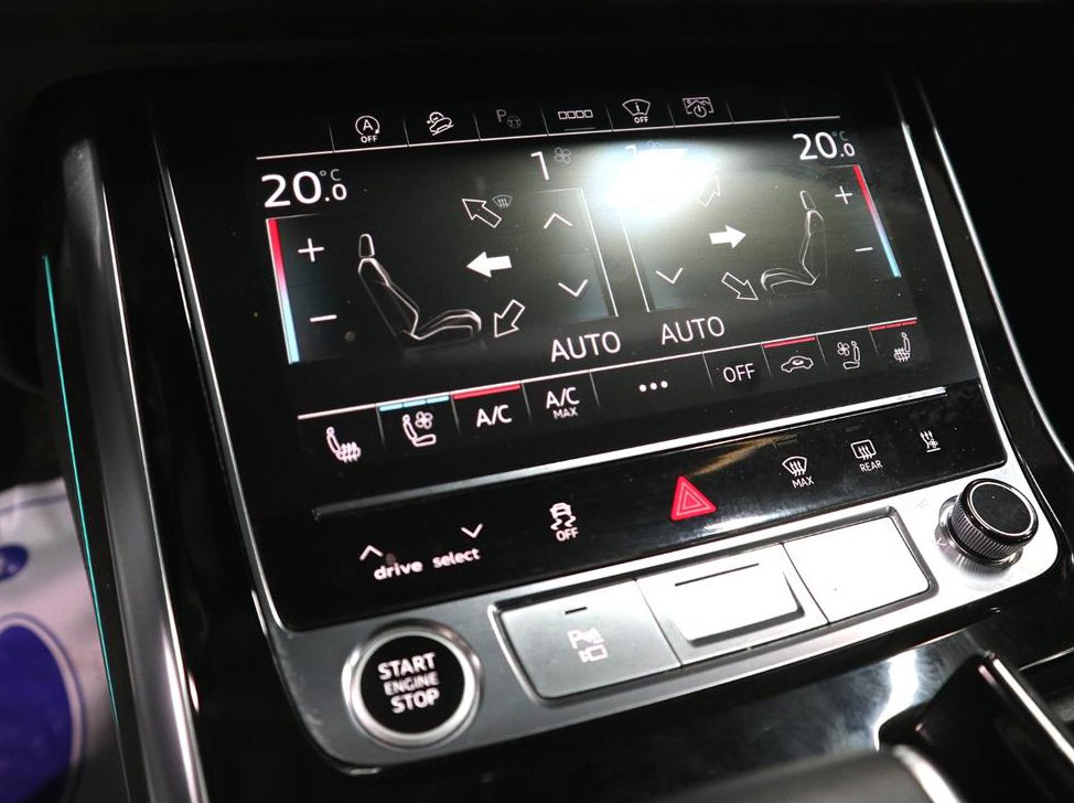 아우디 Q7 45 TDI 콰트로 프리미엄 사진 12