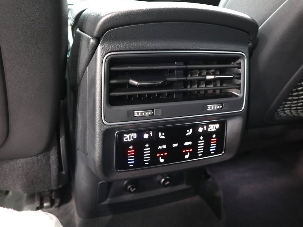 아우디 Q7 45 TDI 콰트로 프리미엄 사진 14