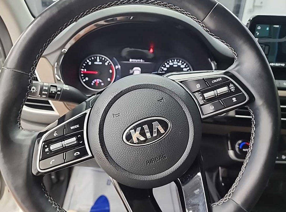 기아 셀토스 디젤 1.6 2WD 사진 9