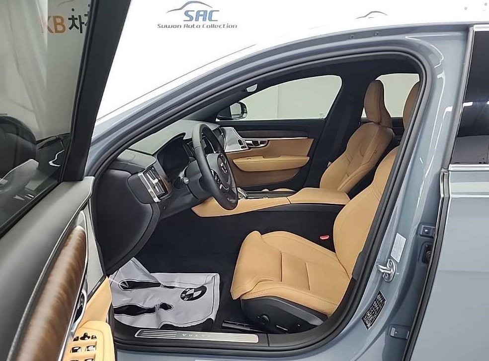 볼보 S90 B6 AWD 인스크립션 사진 11