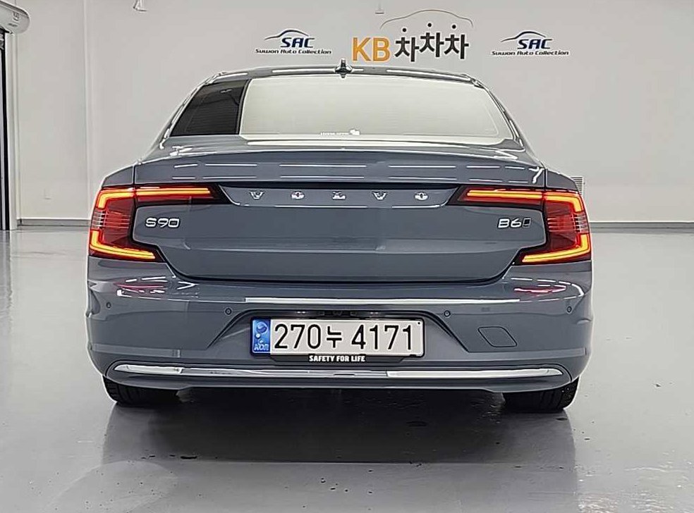 볼보 S90 B6 AWD 인스크립션 사진 3