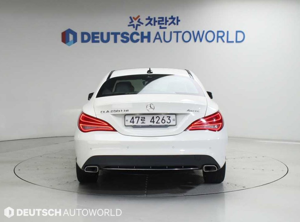 벤츠 CLA 클래스 CLA 200 CDI 4매틱 사진 4