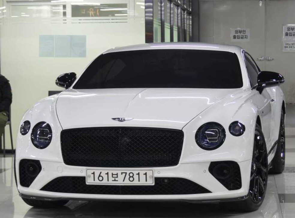 벤틀리 컨티넨탈 4.0 V8 GT S