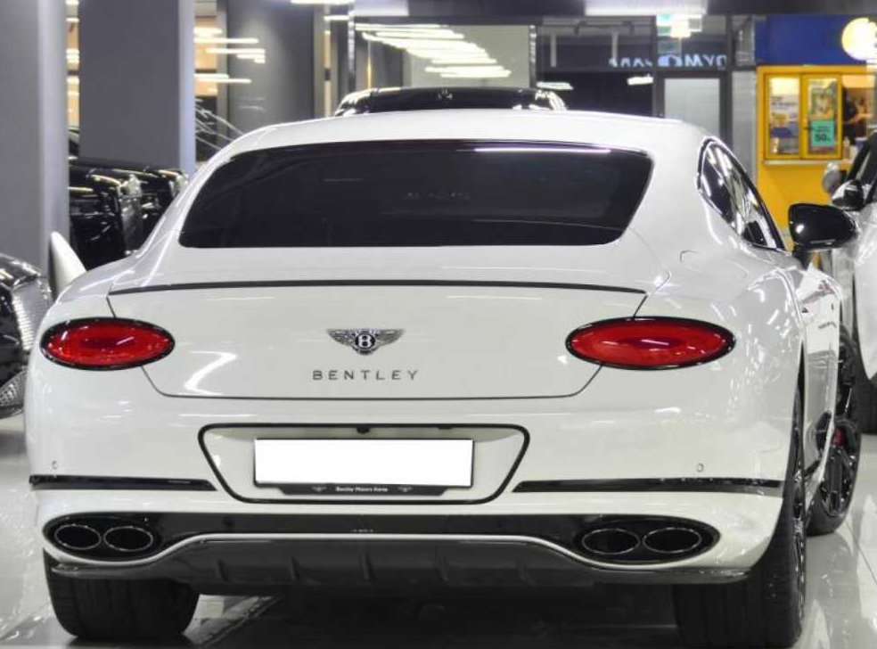 벤틀리 컨티넨탈 4.0 V8 GT S 사진 3
