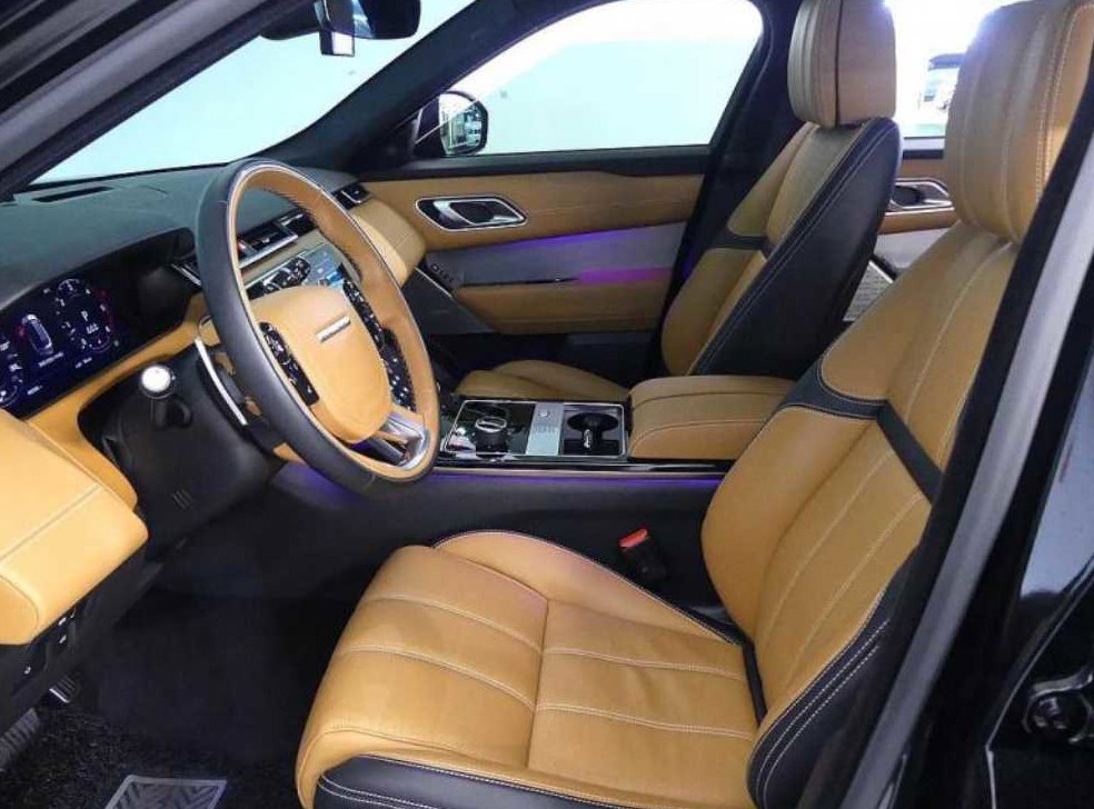 랜드로버 레인지로버 벨라 3.0 D300 R-다이나믹 HSE 사진 8