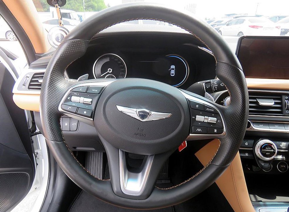 제네시스 G70 가솔린 2.0T 4WD 사진 11