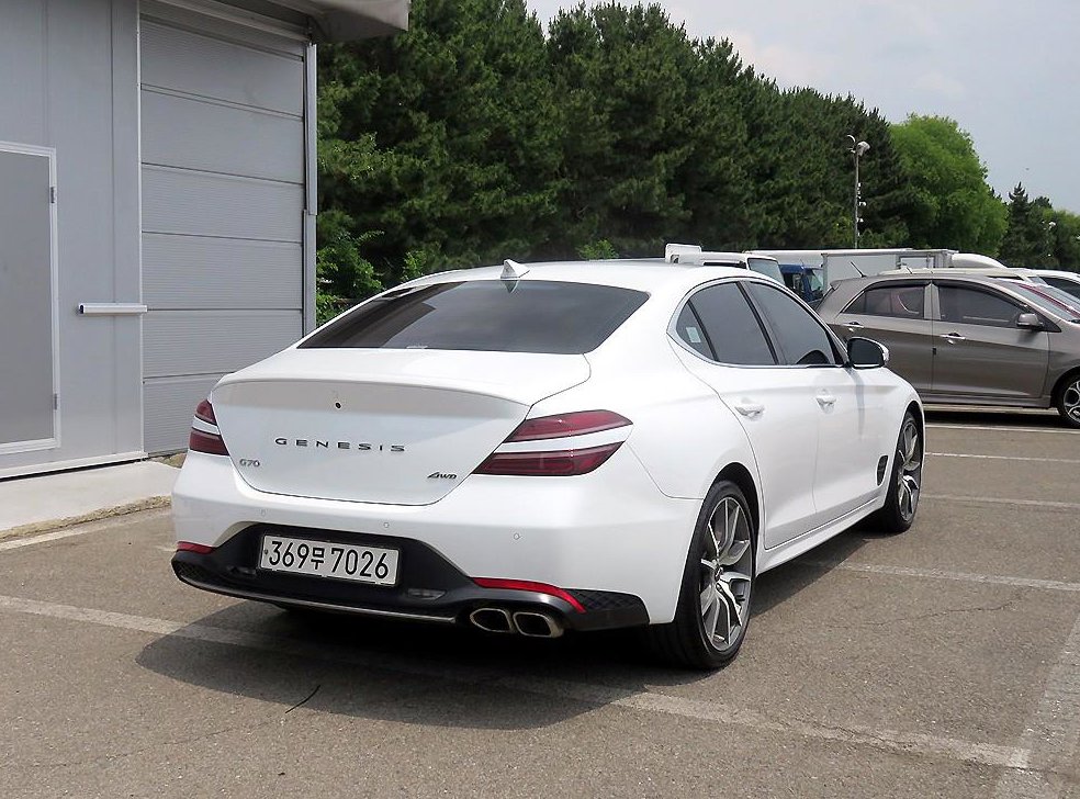 제네시스 G70 가솔린 2.0T 4WD 사진 4