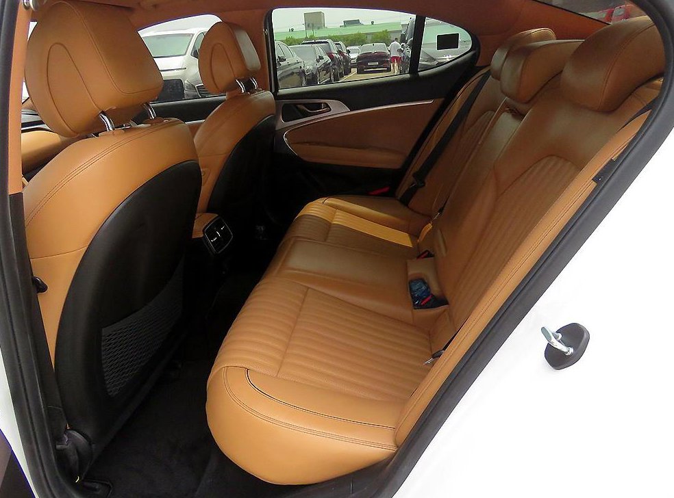 제네시스 G70 가솔린 2.0T 4WD 사진 6