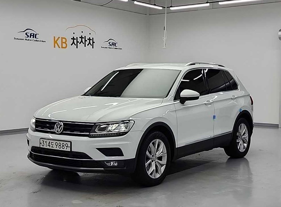 폭스바겐 티구안 2.0 TDI