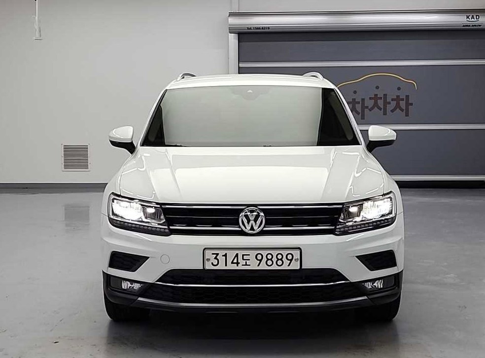 폭스바겐 티구안 2.0 TDI 사진 2