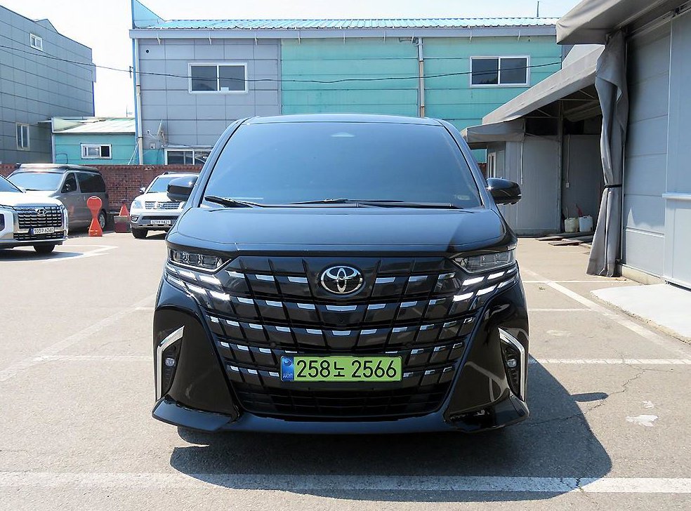 토요타 알파드 2.5 HEV AWD