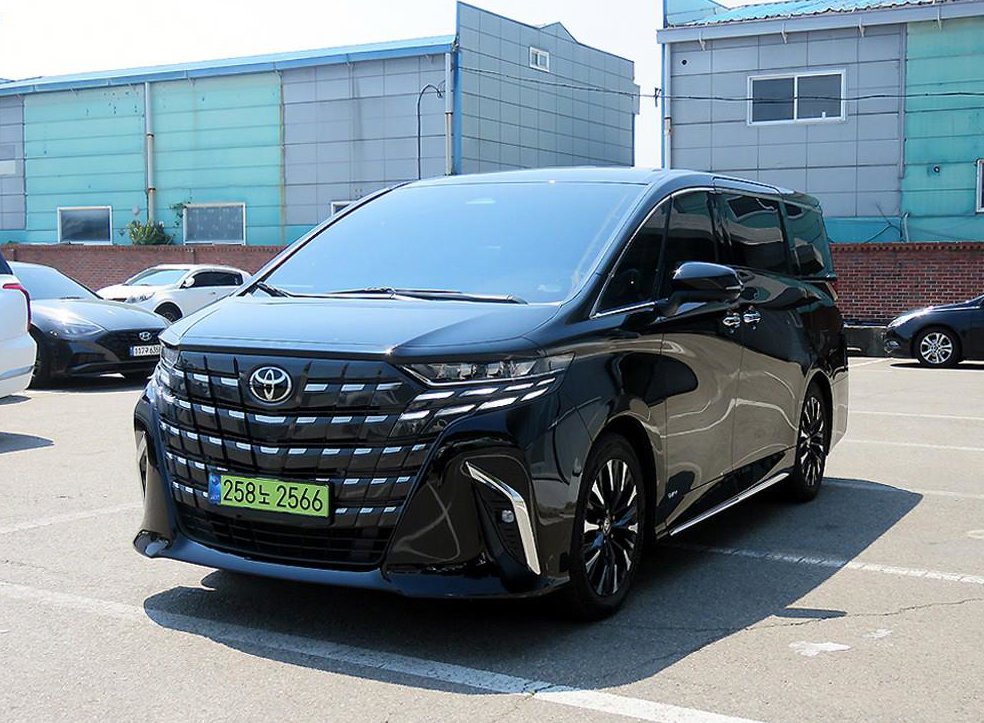 토요타 알파드 2.5 HEV AWD 사진 2