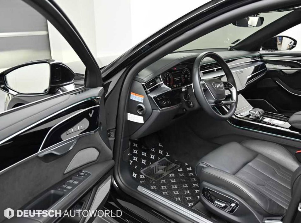 아우디 A8 55 TFSI 콰트로 LWB 사진 11