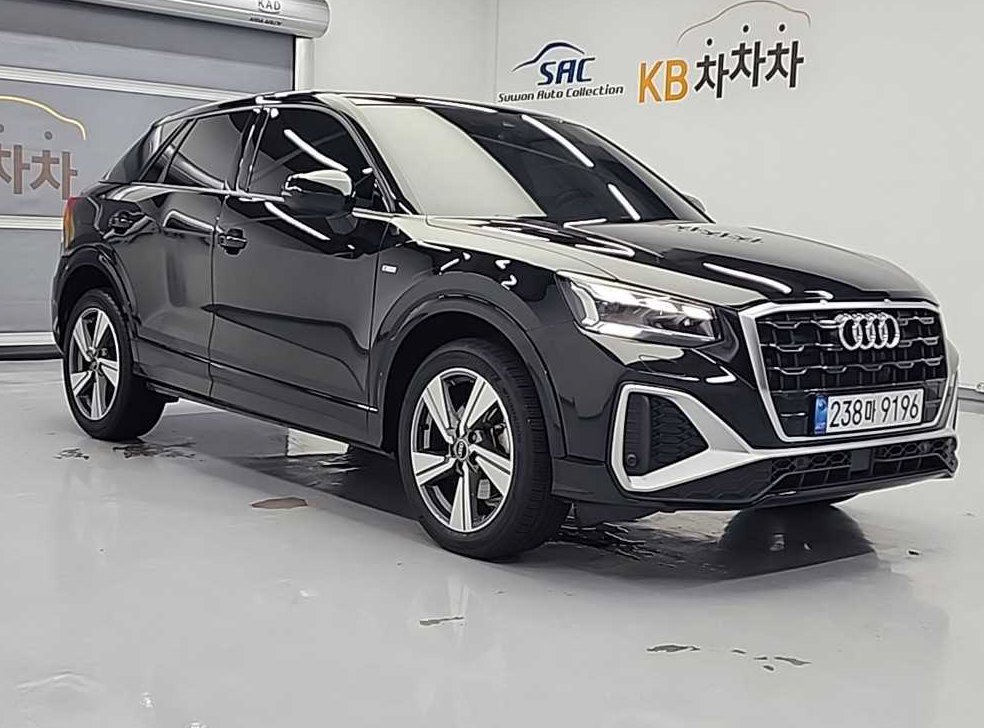 아우디 Q2 35 TDI 프리미엄 사진 4