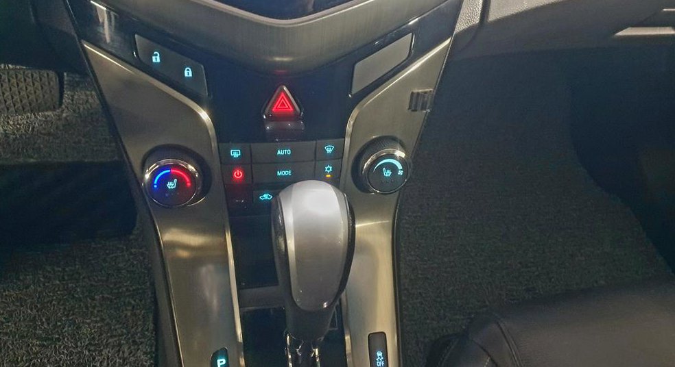 쉐보레 크루즈 1.8LTZ 사진 19