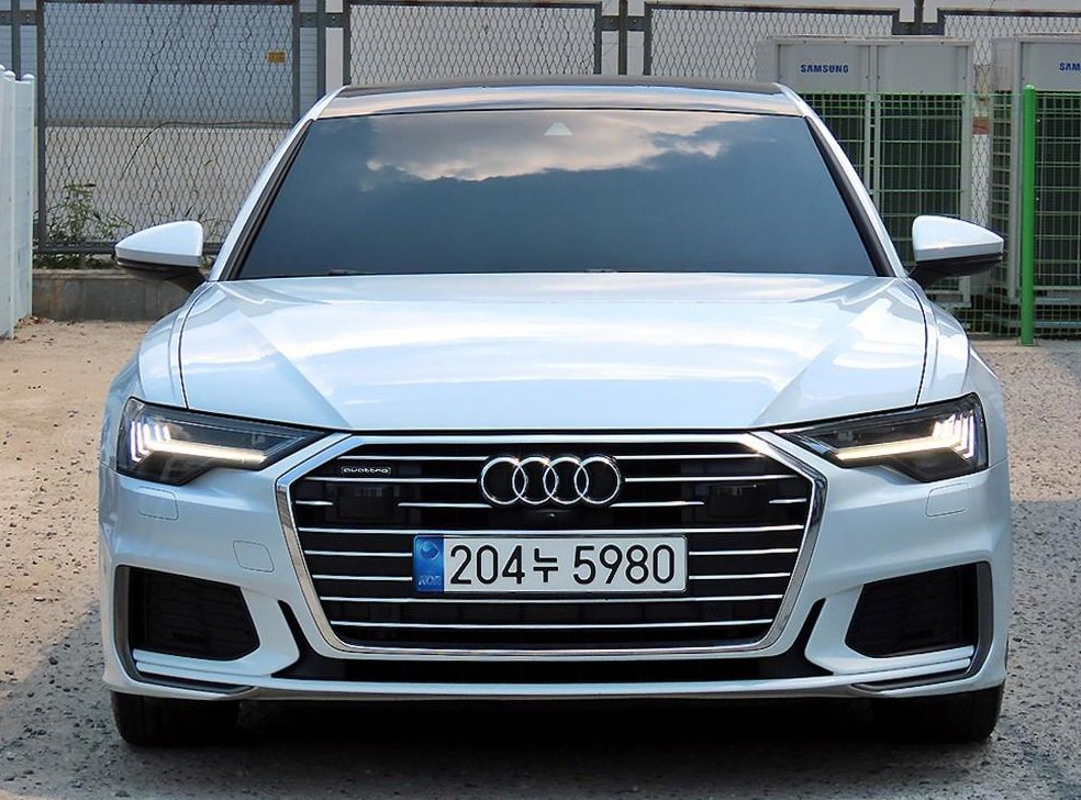 아우디 A6 40 TDI 콰트로 프리미엄