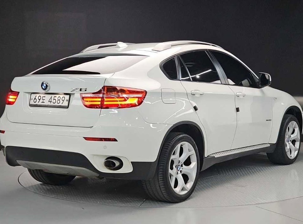 BMW X6 xDrive 30d 사진 4