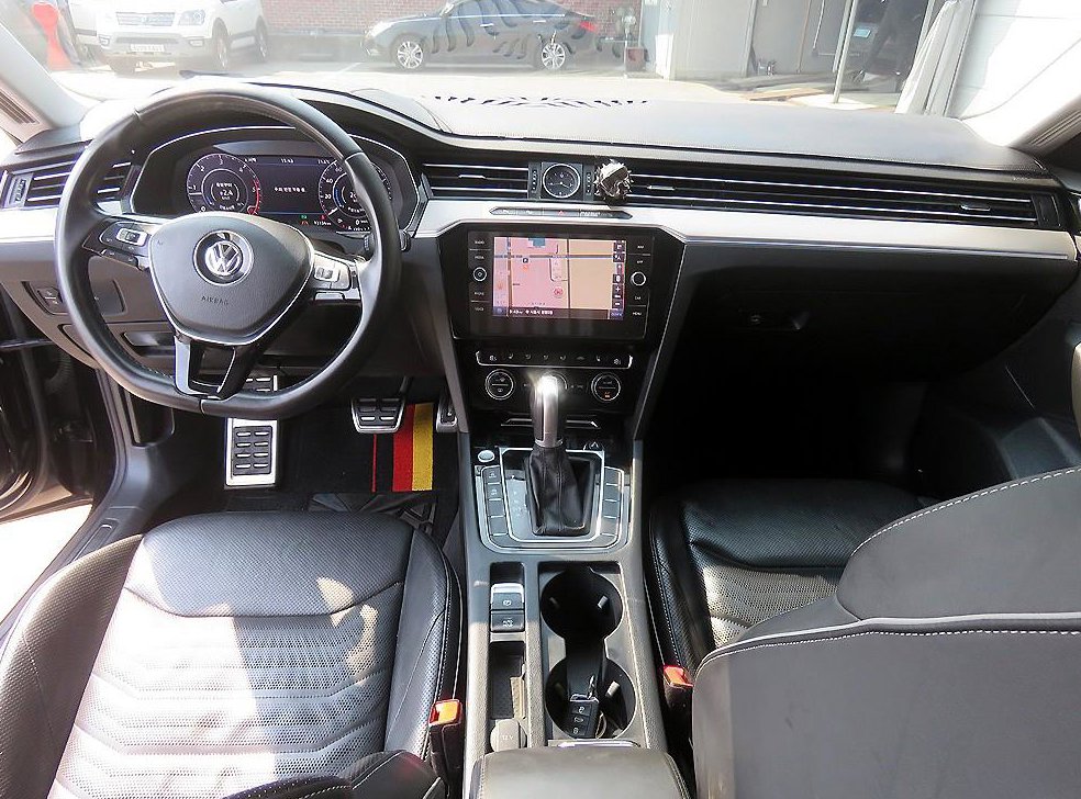 폭스바겐 아테온 2.0 TDI 프레스티지 사진 9