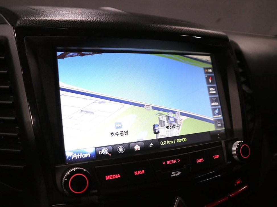 KG모빌리티(쌍용)  티볼리 2WD 가솔린 1.6 IX 사진 13