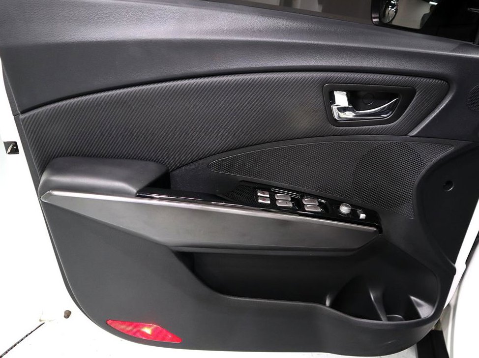 KG모빌리티(쌍용)  티볼리 2WD 가솔린 1.6 IX 사진 8