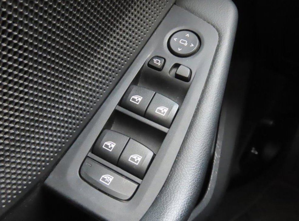 BMW 1시리즈 118d 조이 사진 12