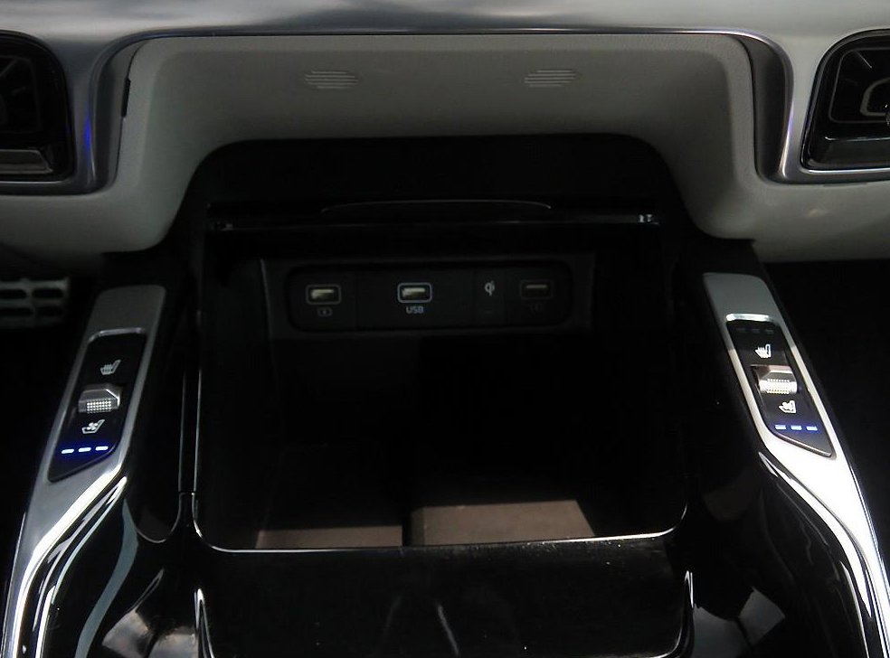 기아 쏘렌토 HEV 1.6 4WD 시그니처 사진 13