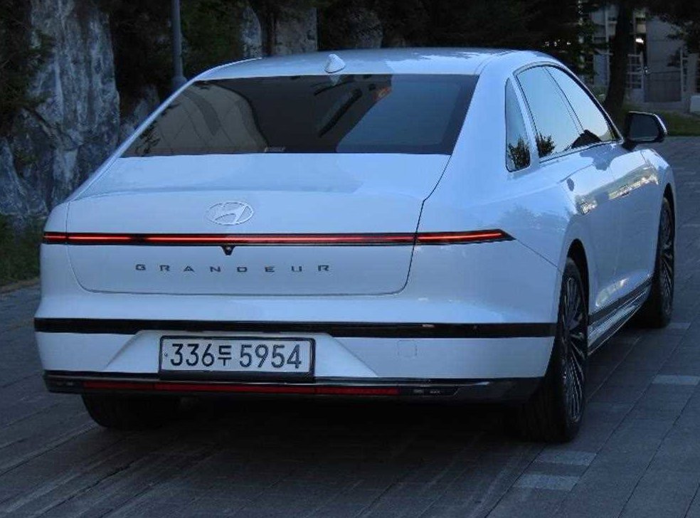 현대 그랜저 가솔린 2.5 2WD 사진 3