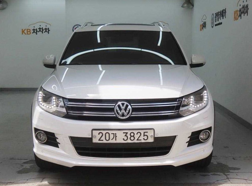 폭스바겐 티구안 2.0 TDI R-라인