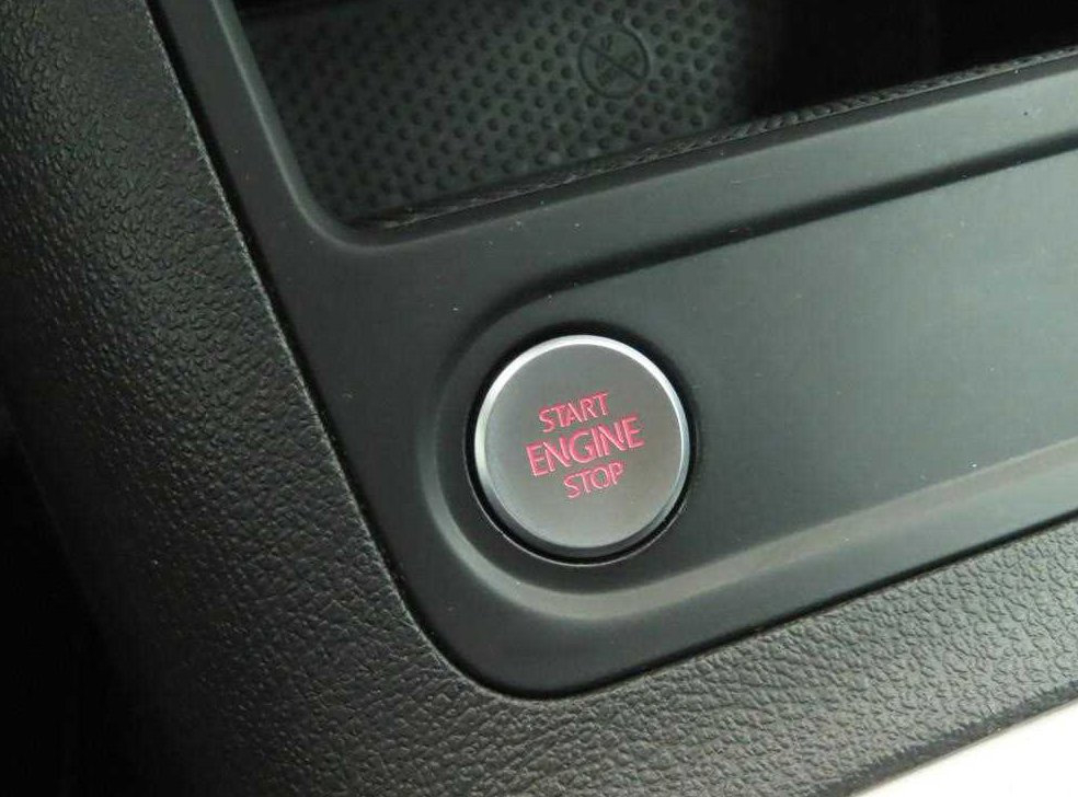 폭스바겐 티구안 2.0 TDI R-라인 사진 14