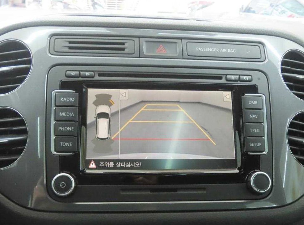 폭스바겐 티구안 2.0 TDI R-라인 사진 15