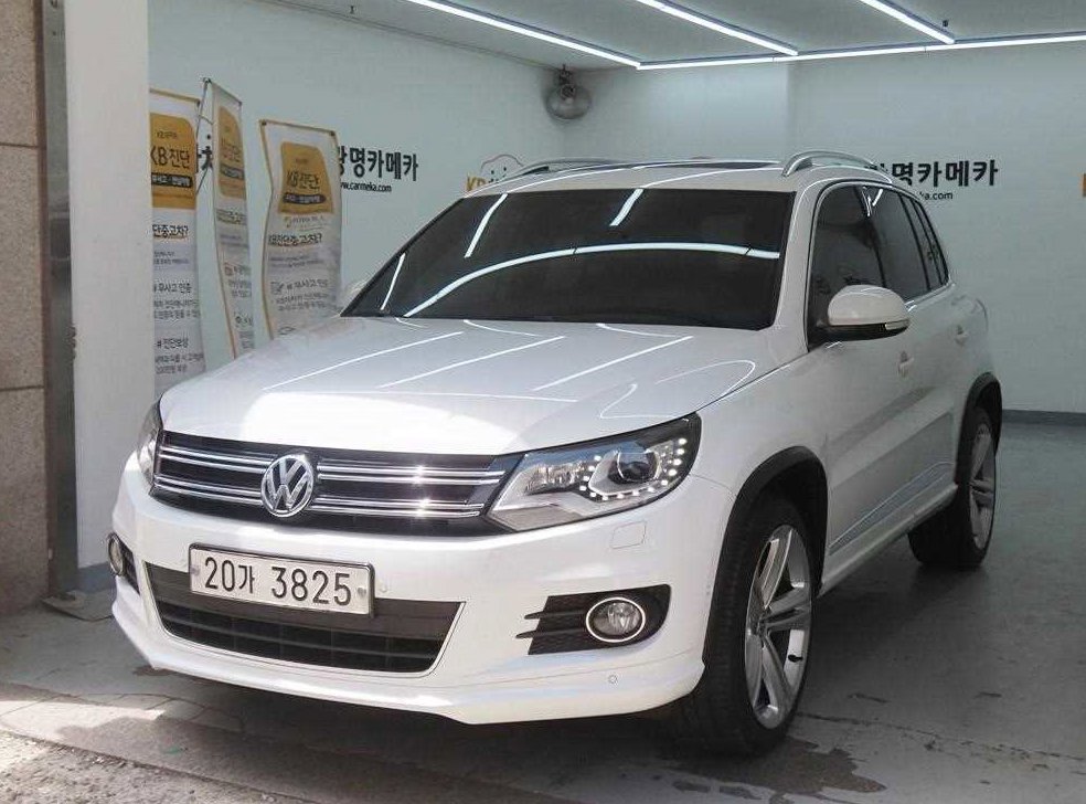 폭스바겐 티구안 2.0 TDI R-라인 사진 2