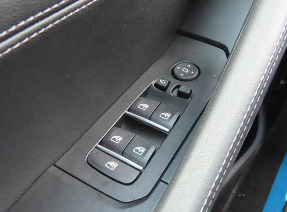 BMW X6 xDrive 40i M 스포츠 사진 12