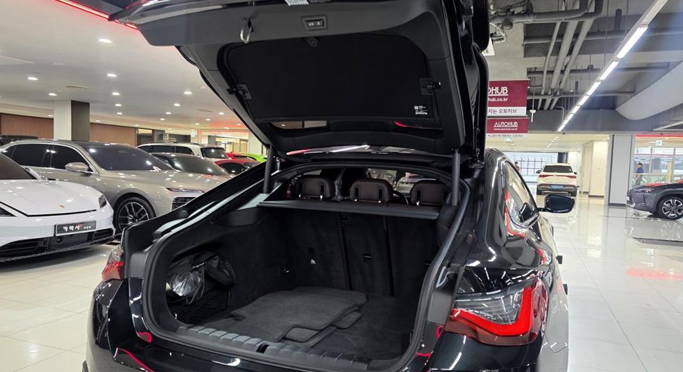 BMW i4 eDrive 40 사진 14
