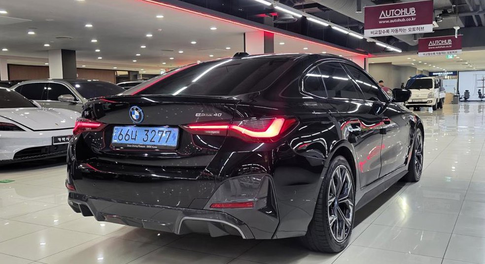 BMW i4 eDrive 40 사진 15