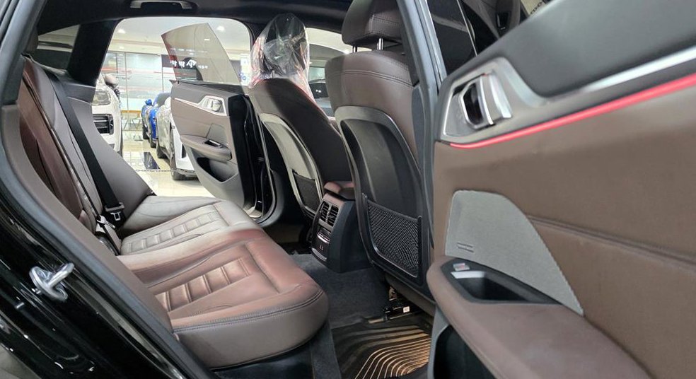 BMW i4 eDrive 40 사진 3