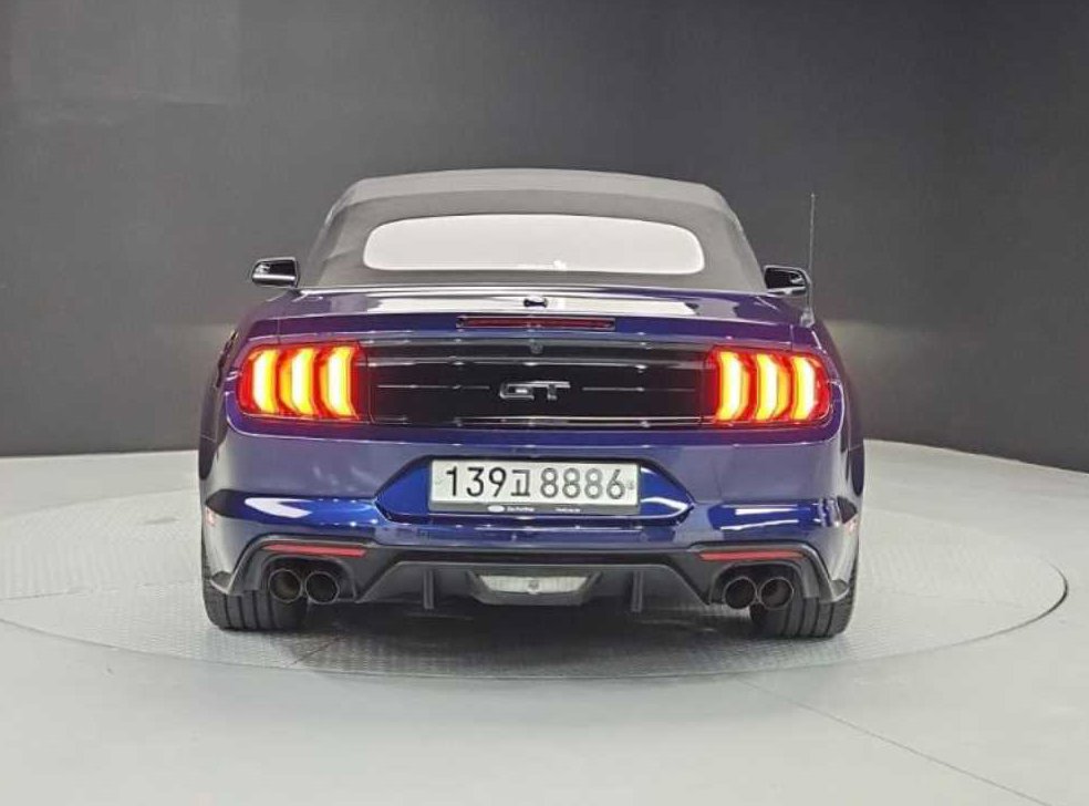 포드 머스탱 5.0 GT 컨버터블 사진 3