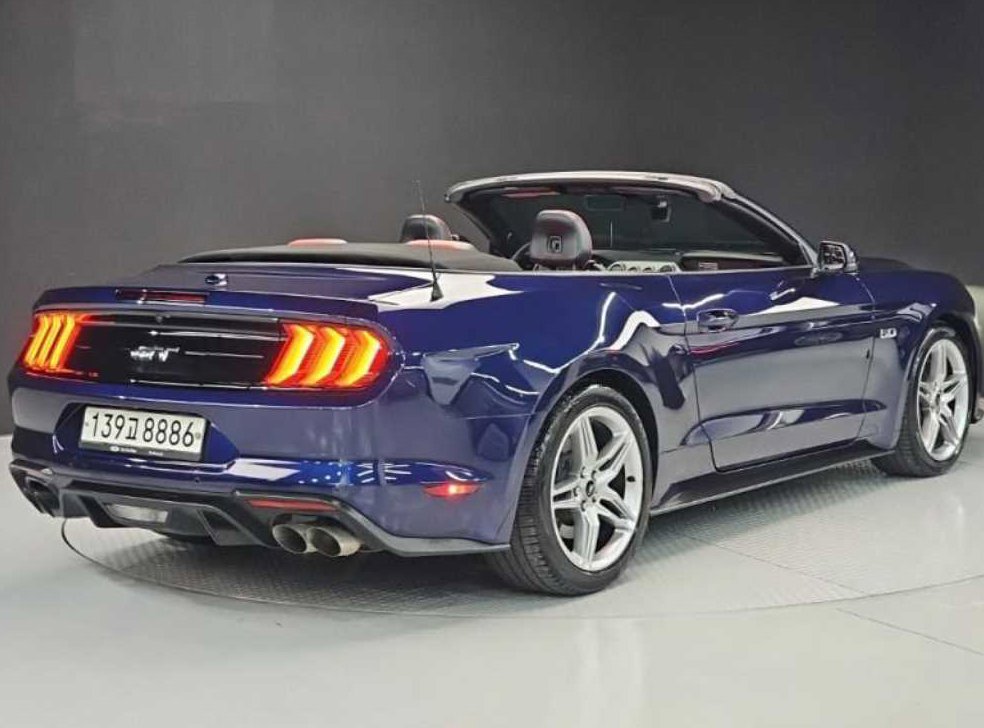 포드 머스탱 5.0 GT 컨버터블 사진 4