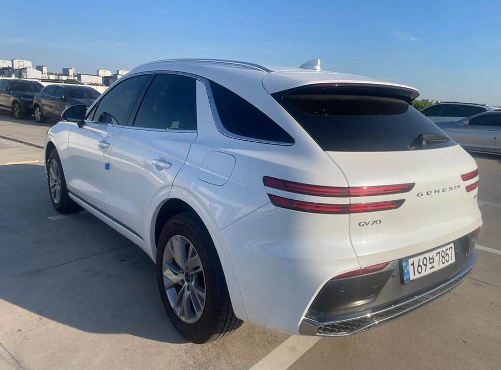 제네시스 GV70 2.5T 가솔린 AWD 사진 3