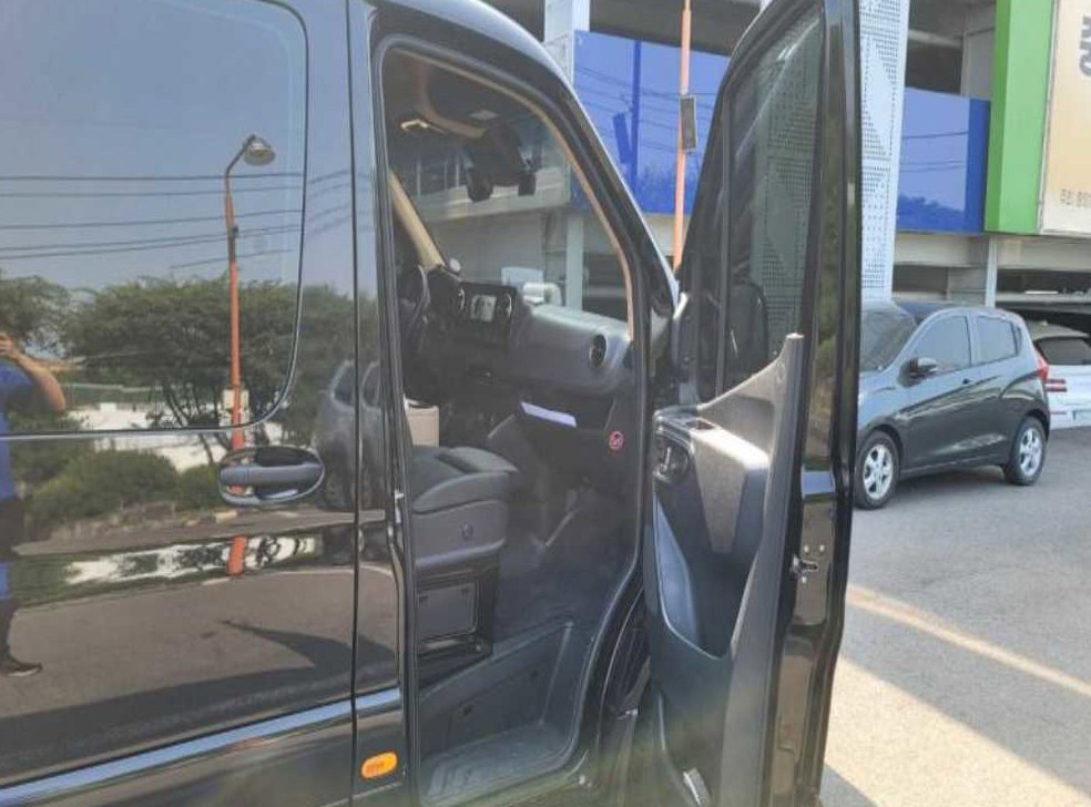 벤츠 스프린터 319 CDi 유로코치 스탠다드 사진 17