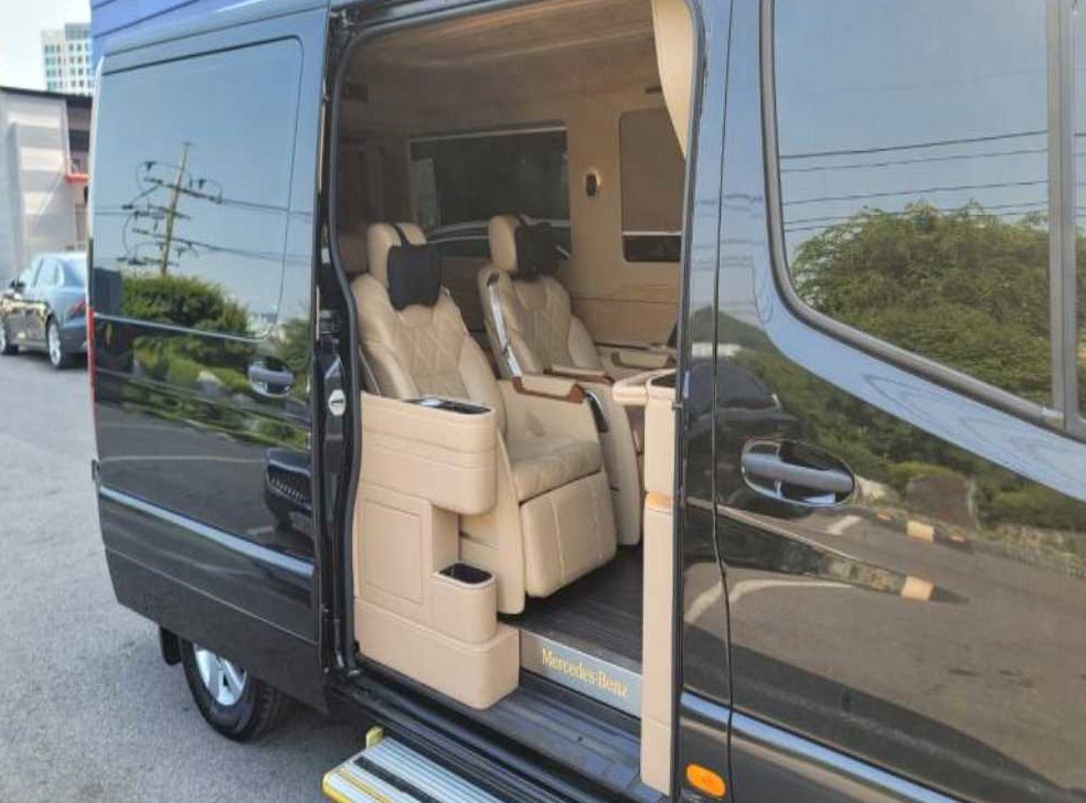 벤츠 스프린터 319 CDi 유로코치 스탠다드 사진 18