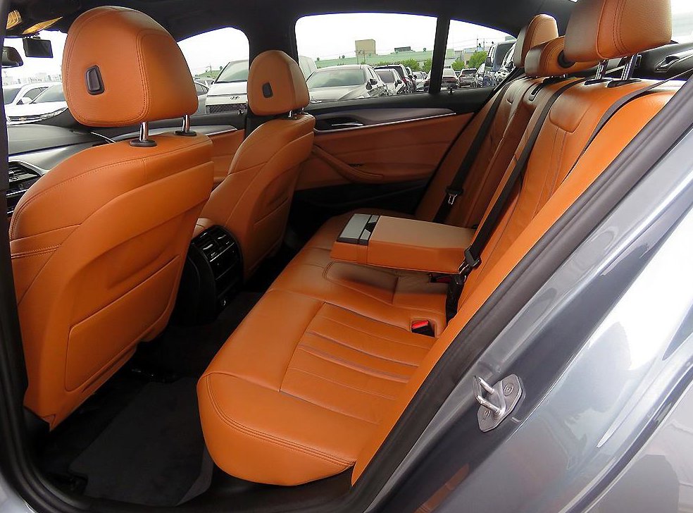 BMW 5시리즈 530i xDrive M 스포츠 사진 7