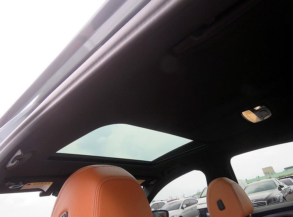 BMW 5시리즈 530i xDrive M 스포츠 사진 9
